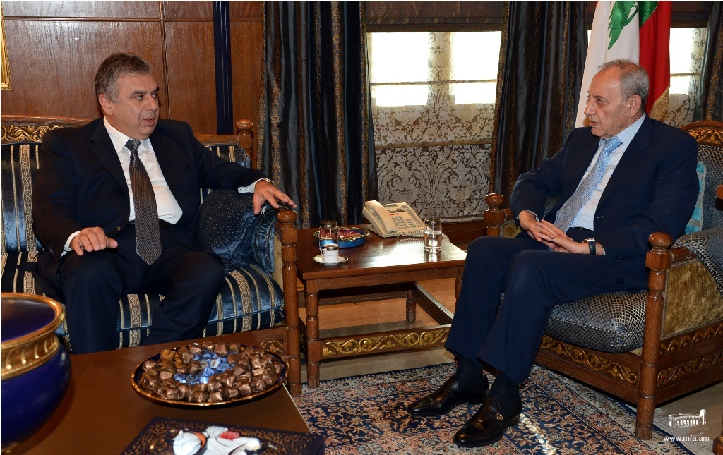 Դեսպան Քոչարյանի հանդիպումը Լիբանանի խորհրդարանի նախագահի հետ