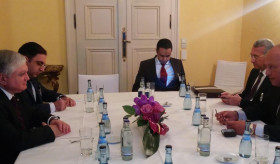 Armenia's FM met the FM of Egypt
