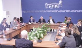 ԱԳ նախարարի տեղակալ Աշոտ Հովակիմյանի հանդիպումը Մարշալ և Ռոբերտ Բոշ հիմնադրամների ներկայացուցիչների հետ