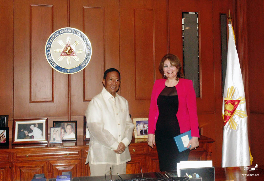 Դեսպան Վարդանյանի հանդիպումը Ֆիլիպինների փոխնախագահի հետ