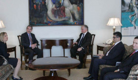 Նախարար Նալբանդյանը ընդունեց Կարմիր խաչի Արևելյան Եվրոպայի և Կենտրոնական Ասիայի տարածաշրջանային ղեկավարին