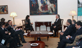 Foreign Minister of Armenia receives the Minister of State for Development and Francophony of France