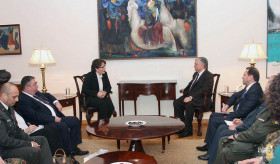 Foreign Minister of Armenia receives Defense Minister of Georgia