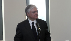 Արտգործնախարար Էդվարդ Նալբանդյանի խոսքը Դիվանագետի օրվա կապակցությամբ ԱԳՆ աշխատակազմի հետ հանդիպմանը