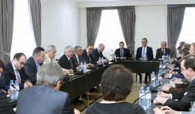 Հայաստանի արտգործնախարարը հանդիպեց ԵԱՀԿ մասնակից պետությունների դեսպաններին