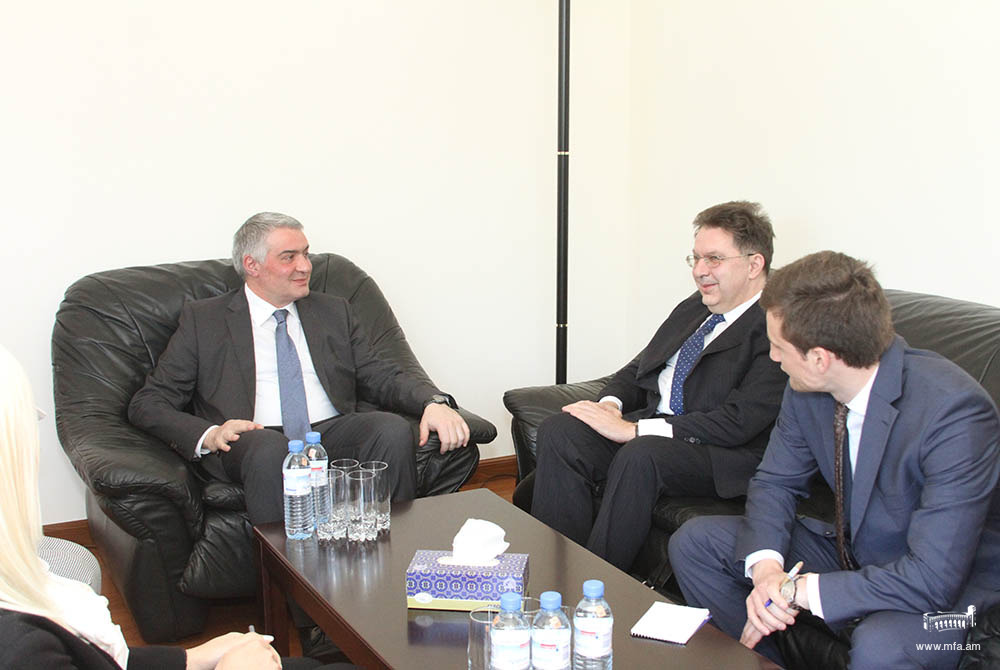 Հայ-ռուսական քաղաքական խորհրդատվություններ ՀՀ ԱԳՆ-ում