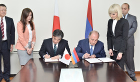 Հայաստանի և Ճապոնիայի կառավարությունների միջև դրամաշնորհի համաձայնագրի ստորագրում