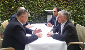 Foreign Minister Edward Nalbandian met with OSCE ODIHR Director