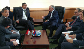 Meeting of the Foreign Ministers of Armenia and Singapore