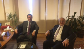 Դեսպան Մկրտչյանի հանդիպումը Լիբանանի մշակույթի նախարար հետ