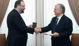 Հայաստանի ԱԳ նախարարն ընդունեց Կանադայի դեսպանին