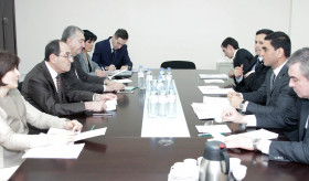 Քաղաքական խորհրդատվություններ Հայաստանի և Թուրքմենստանի ԱԳՆ-ների միջև