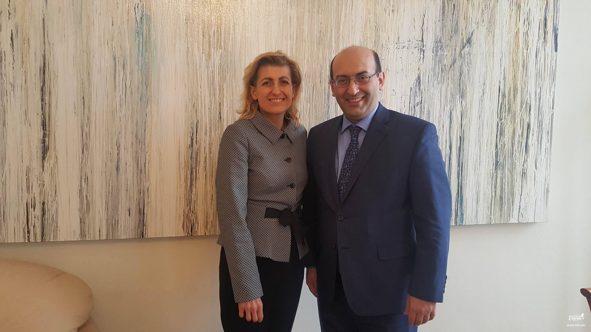 Դեսպան Մկրտչյանի հանդիպումը  Լիտվայի մշակույթի նախարարի հետ