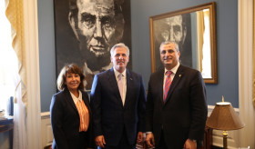 Դեսպան Հովհաննիսյանի հանդիպումը ԱՄՆ Ներկայացուցիչների պալատի Հանրապետական մեծամասնության ղեկավար Քեվին Մըքքարթիի հետ