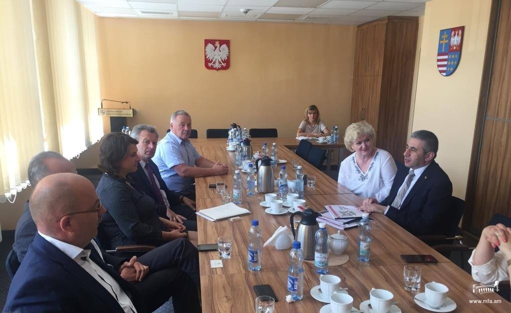 Դեսպան Ղազարյանի հանդիպումը Կիելցեի գործարարների հետ