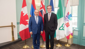 Ambassador Yeganian’s farewell meeting with Mayor of Ottawa