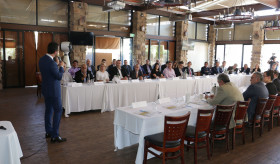 «Գործարար առաջնորդների կլոր սեղան» խորագրով քննարկում Լոս Անջելեսում