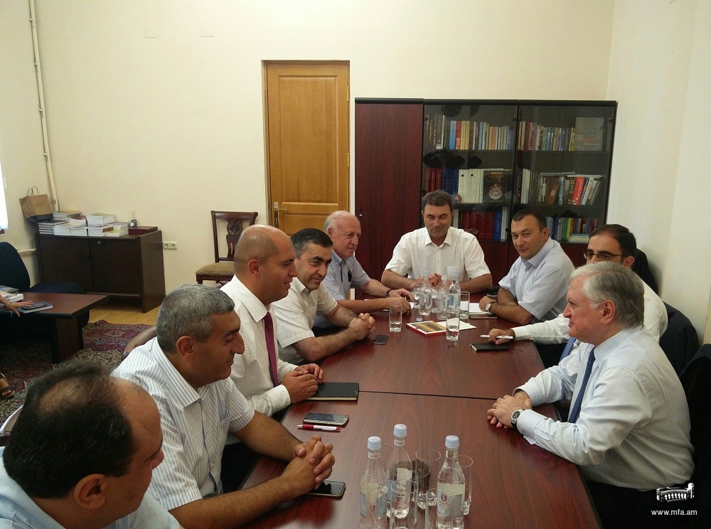 Foreign Minister met the members of  National Assembly Standing Committee on Foreign Relations