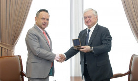 Հայաստանի արտգործնախարարը հրաժեշտ տվեց Ֆրանսիայի դեսպանին