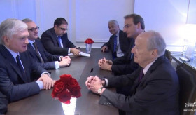 Էդվարդ Նալբանդյանը հանդիպեց Ամերիկայի հրեական կողմիտեի ներկայացուցիչների հետ