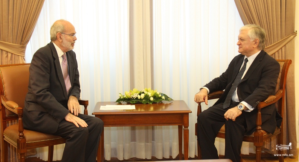 The newly appointed Ambassador of Colombia presented copies of credentials to Minister of Foreign Affairs of Armenia