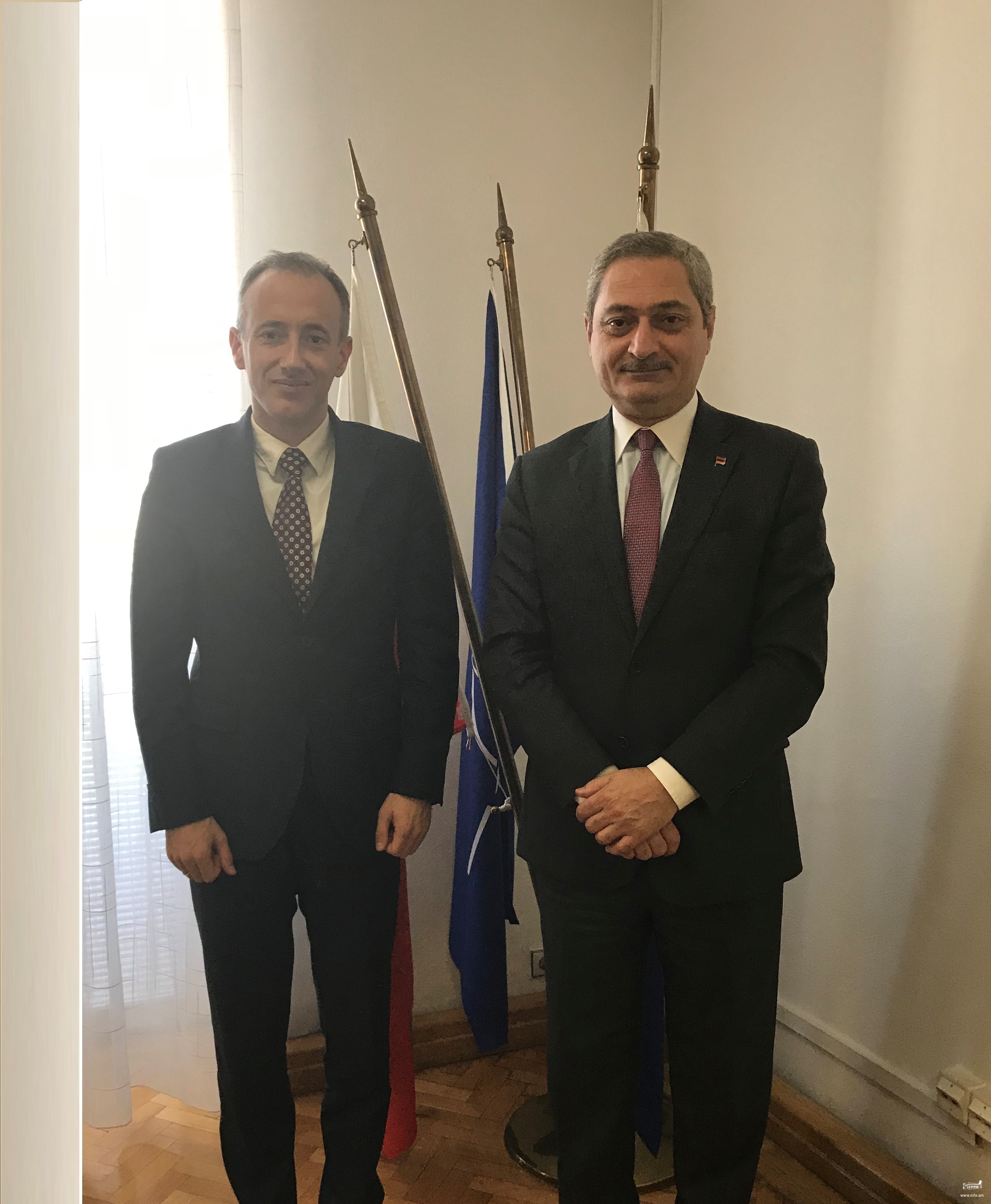 Դեսպան Սարգսյանի հանդիպումը Բուլղարիայի  կրթության և գիտության նախարարի հետ