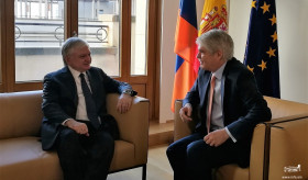 Արտգործնախարար Նալբանդյանի հանդիպեց Իսպանիայի արտաքին գործերի և համագործակցության նախարարին