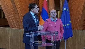 Ամանորի և Սուրբ ծննդյան տոներին ընդառաջ ցուցահանդեսի կազմակերպում Եվրոպայի խորհրդի կենտրոնակայանում