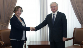 Լիբանանի նորանշանակ դեսպանը հավատարմագրերի պատճենը հանձնեց Հայաստանի արտգործնախարարին