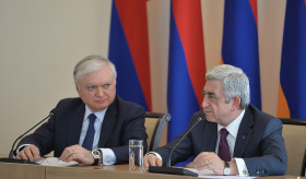 Նախագահը հանդիպում է ունեցել ԱԳՆ ղեկավար կազմի հետ