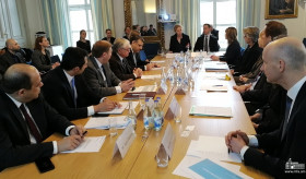 ԱԳ նախարար Էդվարդ Նալբանդյանը Ստոկհոլմում մասնակցեց «Կայուն զարգացման նպատակների իրականացումը. Հայաստանի փորձը» կլոր սեղանին