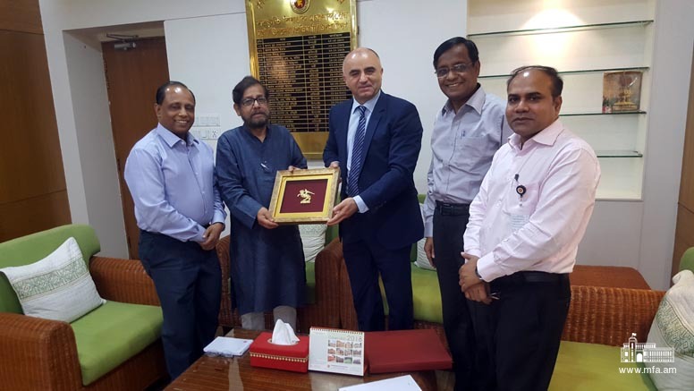 Ambassador Martirosyan paid working visit to Bangladesh