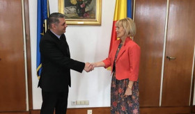 Դեսպան Մինասյանի հանդիպումը Ռումինիայի խորհրդարանի պատգամավորների պալատի արտաքին հարաբերությունների հանձնաժողովի նախագահի հետ