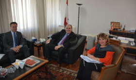 Դեսպան Մկրտչյանի հանդիպումը Լիբանանի Արդարադատության նախարար Սալիմ Ժրեյսատիի հետ