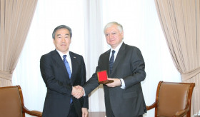 Edward Nalbandian a reçu l’Ambassadeur du Japon en Arménie à l’occasion de la fin de sa mission diplomatique