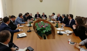Foreign Minister met the members of National Assembly Standing Committee on Foreign Relations