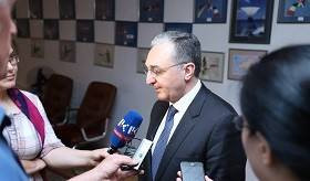 ԱԳ նախարար Զոհրաբ Մնացականյանի ճեպազրույցը Արցախի լրատվամիջոցներին