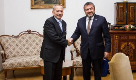 Դեսպան Տիգրան Սեյրանյանի հանդիպումը Չեխիայի խորհրդարանի Սենատի նախագահի հետ