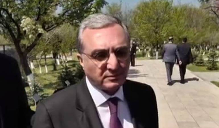 Briefing of the Foreign Minister of Armenia Zohrab Mnatsakanyan with journalists at Tsitsernakaberd Memorial