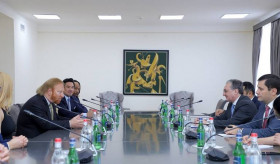 Foreign Minister Zohrab Mnatsakanyan’s meeting with a delegation of the US producers and directors.