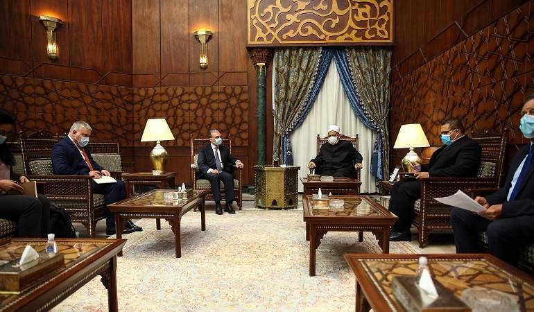 Meeting of Foreign Minister of Armenia Zohrab Mnatsakanyan with Grand Imam of al-Azhar Ahmed Mohamed Ahmed El-Tayeb