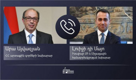 The phone conversation of Foreign Minister Ara Aivazian with the Minister of Foreign Affairs and International Cooperation of Italy