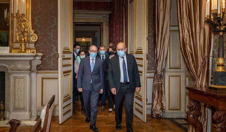 Meeting of Foreign Ministers of Armenia and France