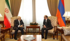 Meeting of Foreign Minister Ara Aivazian with Foreign Minister of Iran Mohammad Javad Zarif
