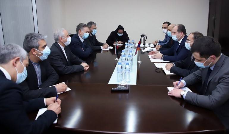 Հայ-իրանական քաղաքական խորհրդակցությունների վերաբերյալ