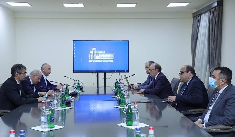 ԱԳ նախարարի պաշտոնակատար Արա Այվազյանի հանդիպումը Հայաստանում հավատարմագրված ՀԱՊԿ անդամ երկրների դեսպանների հետ
