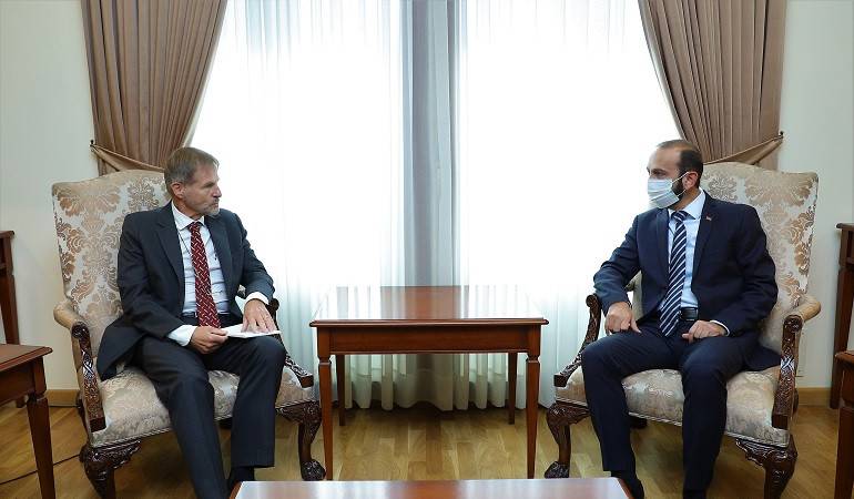 The newly appointed Ambassador of Belgium to Armenia presented the copy of his credentials to the Minister of Foreign Affairs of Armenia Ararat Mirzoyan
