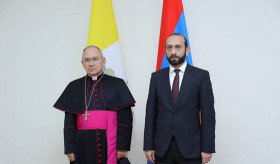 The meeting of Foreign Minister Ararat Mirzoyan with Substitute for General Affairs of the Secretariat of the Holy See Archbishop Edgar Peña Parra