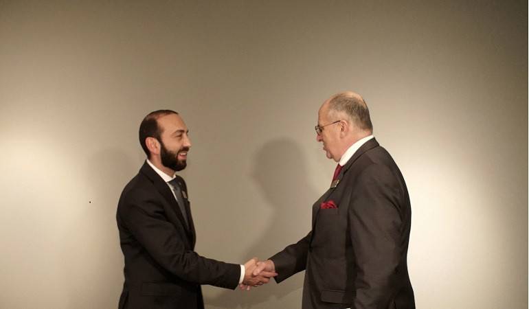 Meeting of Foeign Minister of Armenia Ararat Mirzoyan with Foreign Minister of Poland Zbigniew Rau