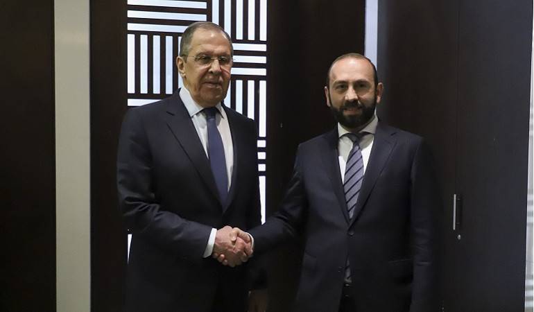 Meeting of Foreign Ministers of Armenia and Russia in Dushanbe